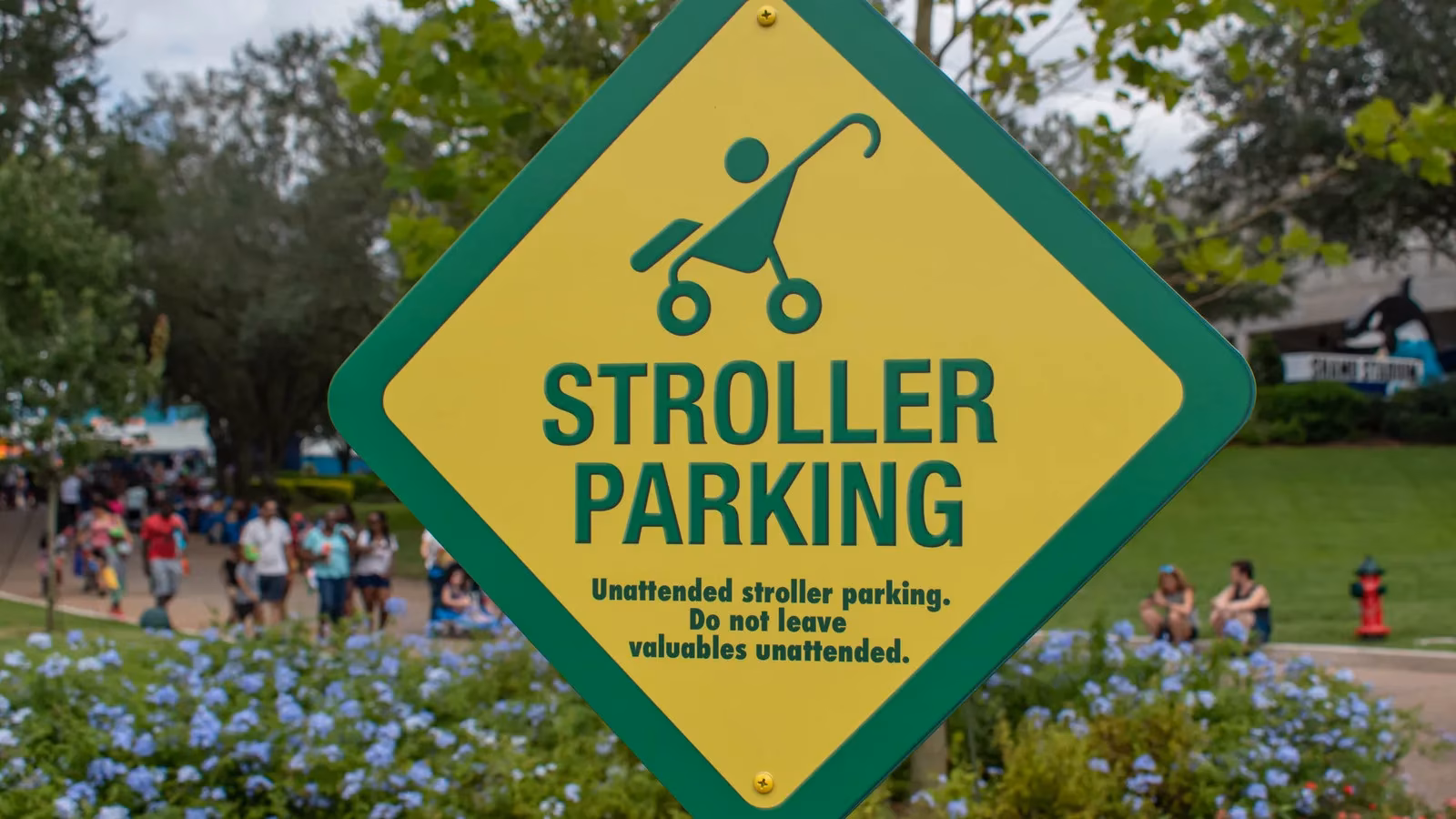 navigating-disney-world-s-stroller-rules-a-guide-for-parents-image-0