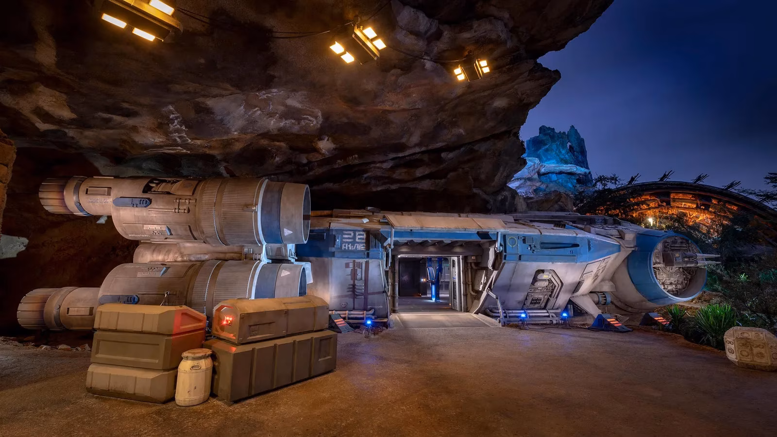 rise-of-the-resistance-in-2026-why-it-still-feels-like-star-wars-most-ambitious-ride-image-0