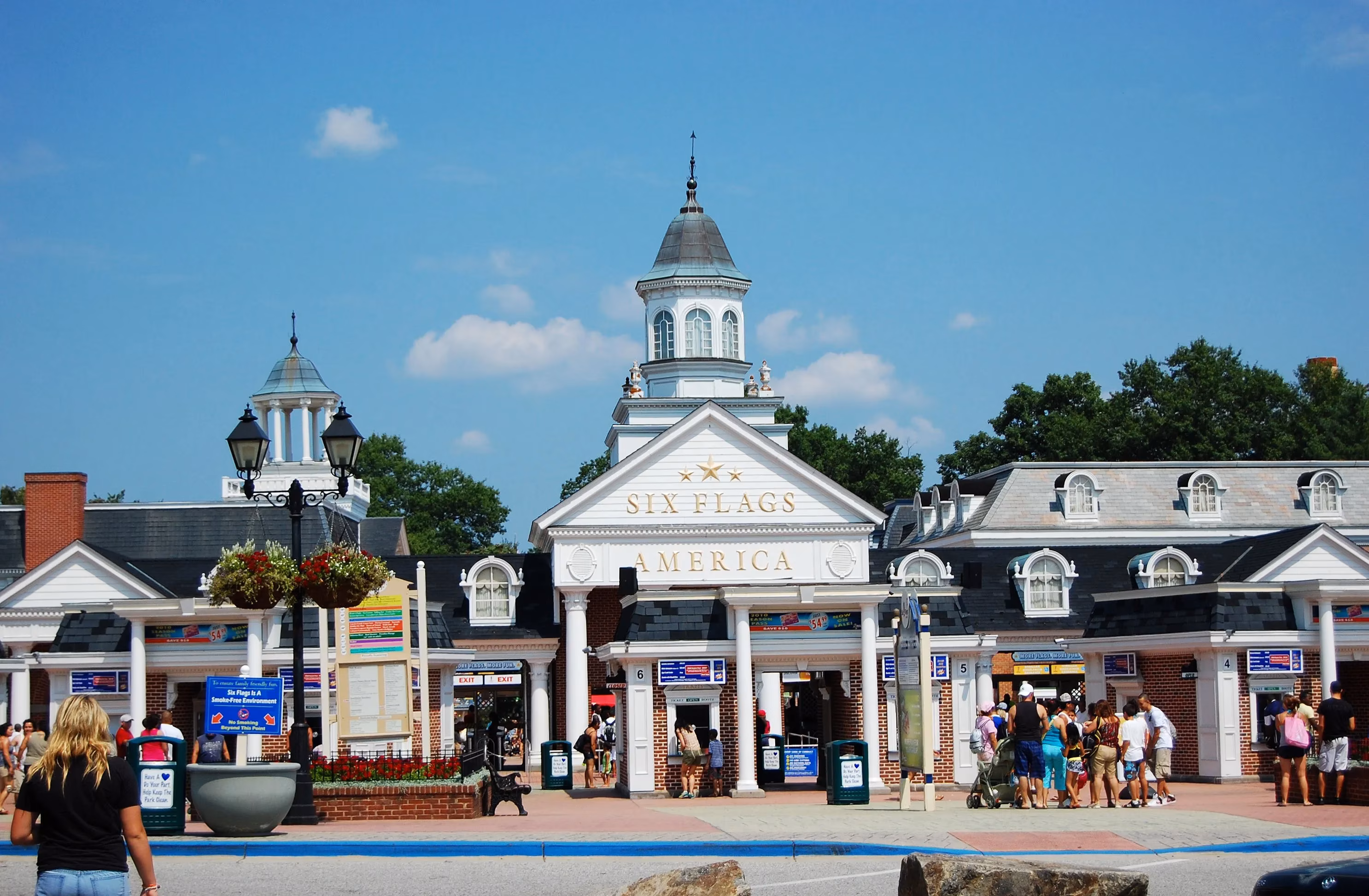 the-end-of-an-era-six-flags-america-s-final-chapter-image-0